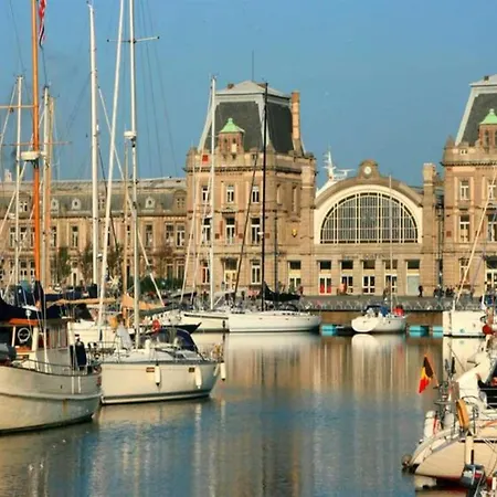 In Near Sandy Beaches Appartement Oostende