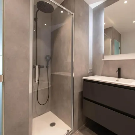 Appartement In Near Sandy Beaches