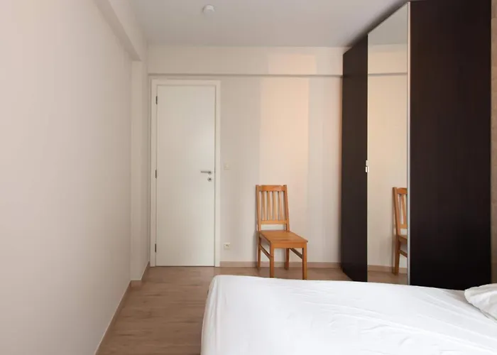 דירה In Near Sandy Beaches אוסטנדה