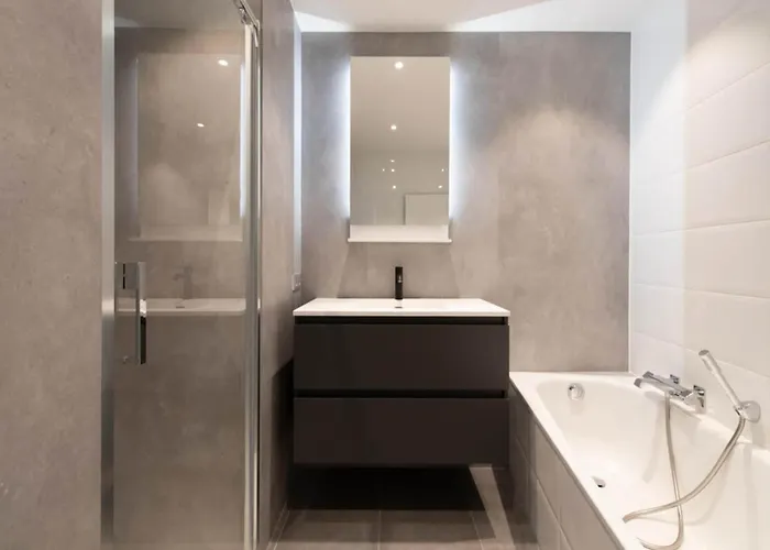 In Near Sandy Beaches דירה *