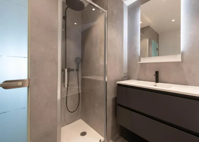 דירה In Near Sandy Beaches