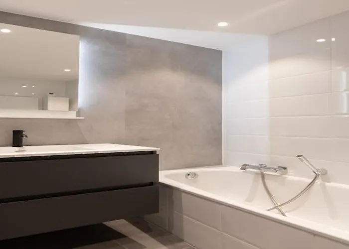 Apartman In Near Sandy Beaches *